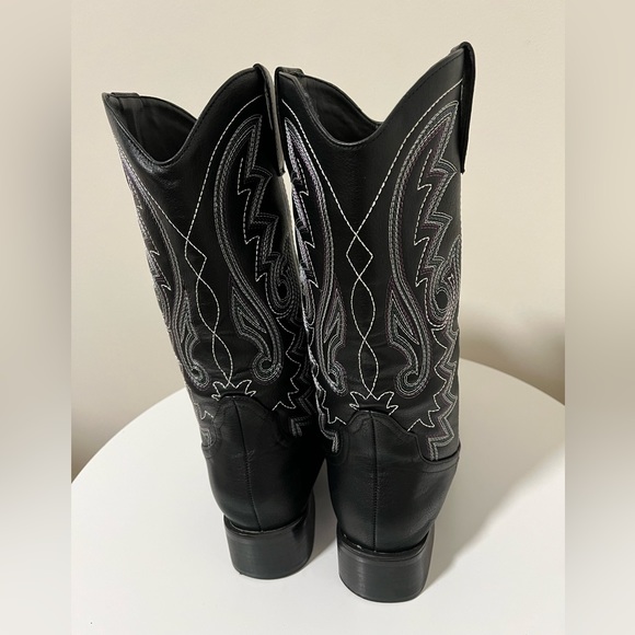 Old West Black Mens All Leather Stitch

Narrow Round Toe Cowboy Boots size 8 - Picture 2 of 6